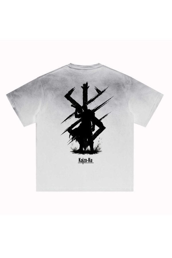 T-shirt Oversize "Silhouette Damnée" – Guerrier maudit & symbole occulté